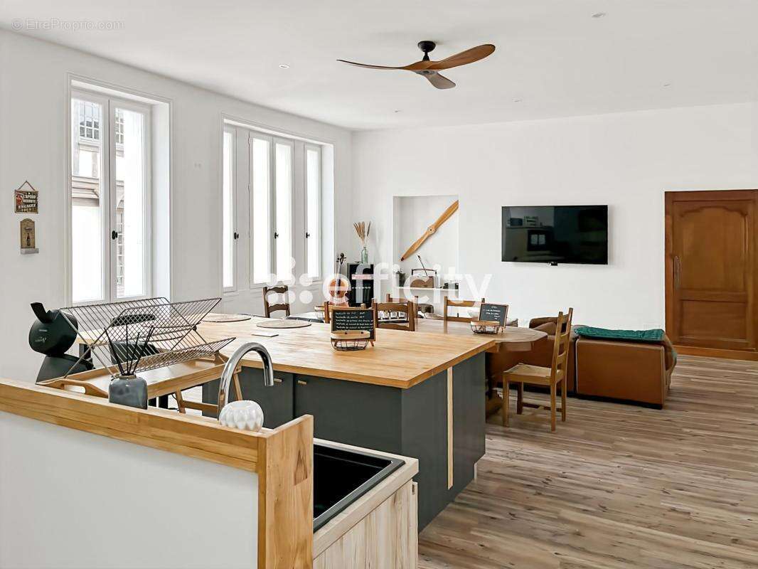 Appartement à COGNAC