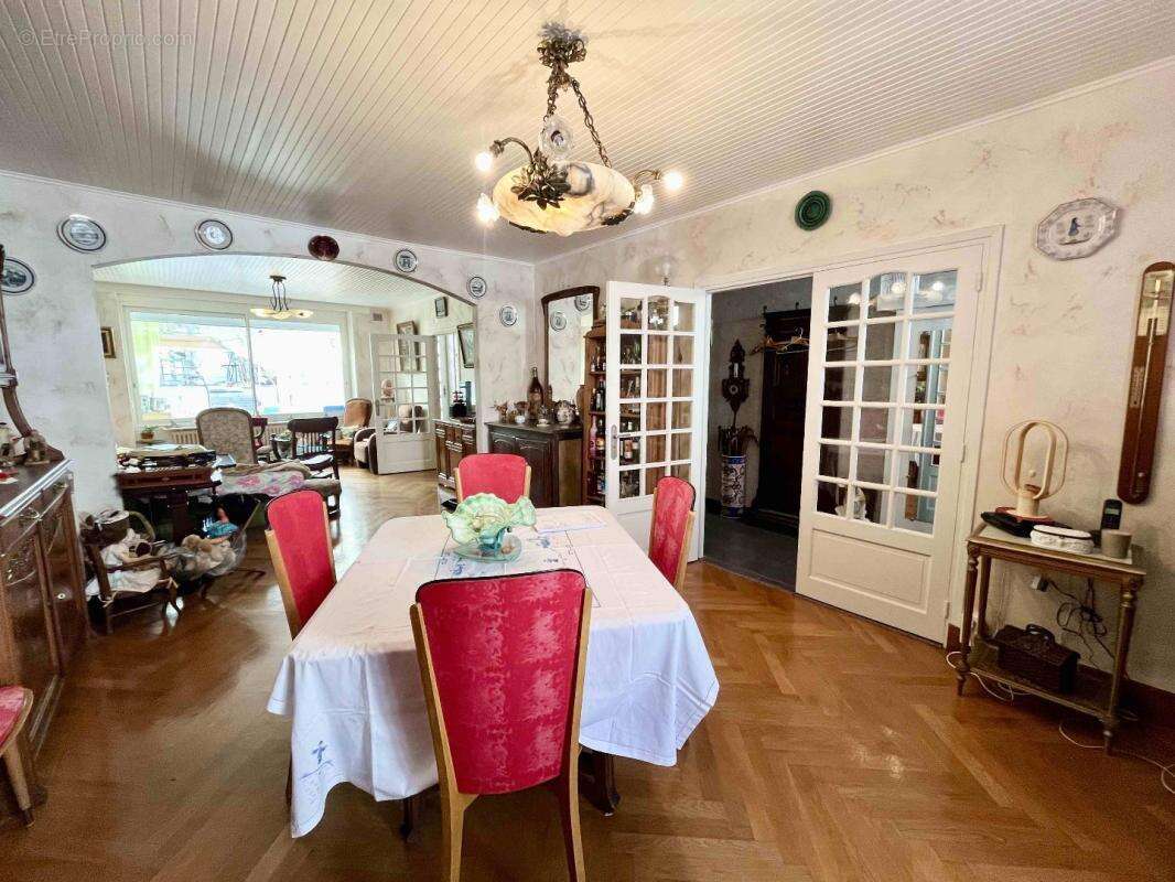 Maison à AVAILLES-LIMOUZINE