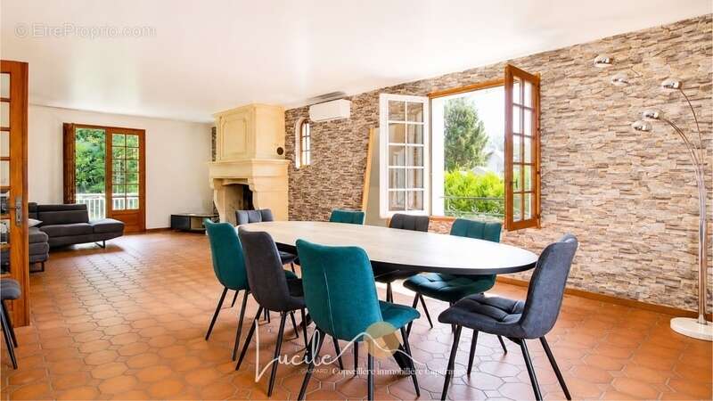 Propriété de caractère – Emplacement exceptionnel, beaux volumes et potentiel unique - photo 6
