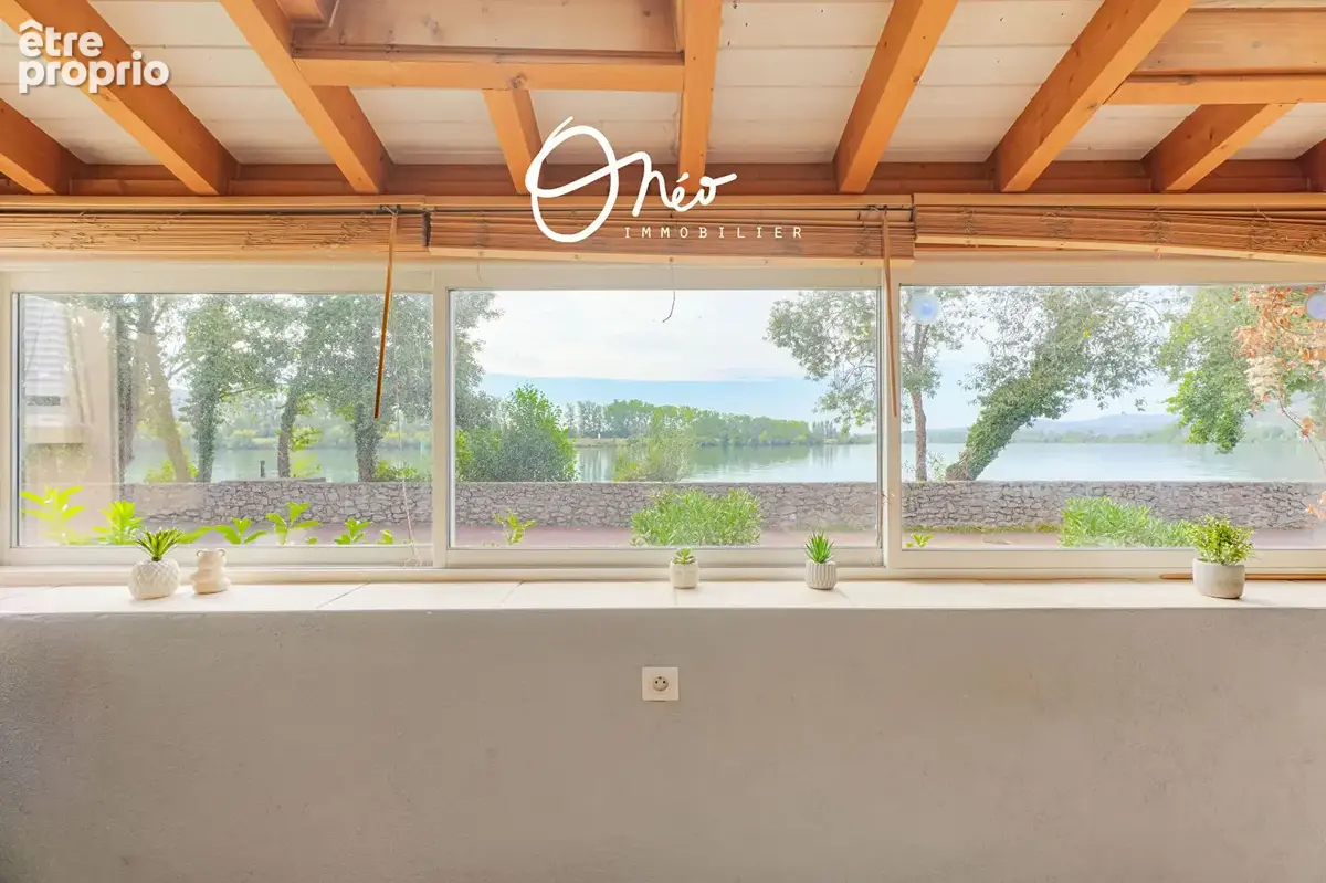 Condrieu - Maison de ville 105 m2 - 3 chambres - Vue imprenable et dégagée - photo 5