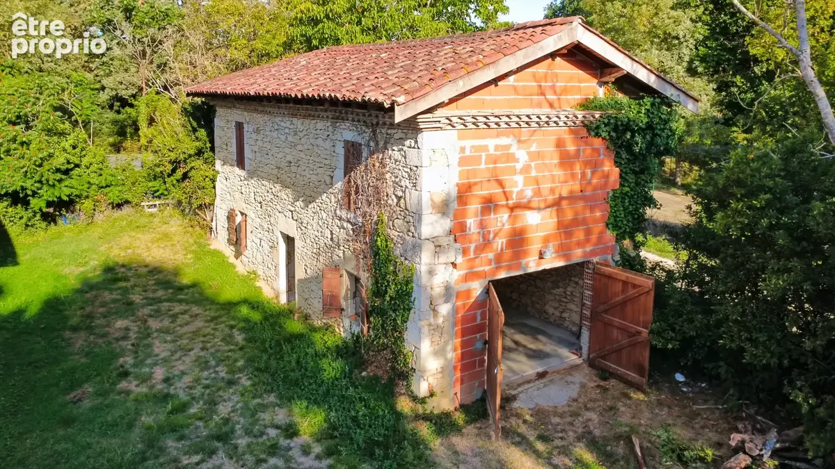 Ferme de 128m2 avec dépendance de 45m2 et terrain de 6000m2 - photo 5
