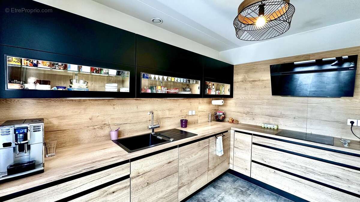 Maison à MONTIGNY-SUR-LOING