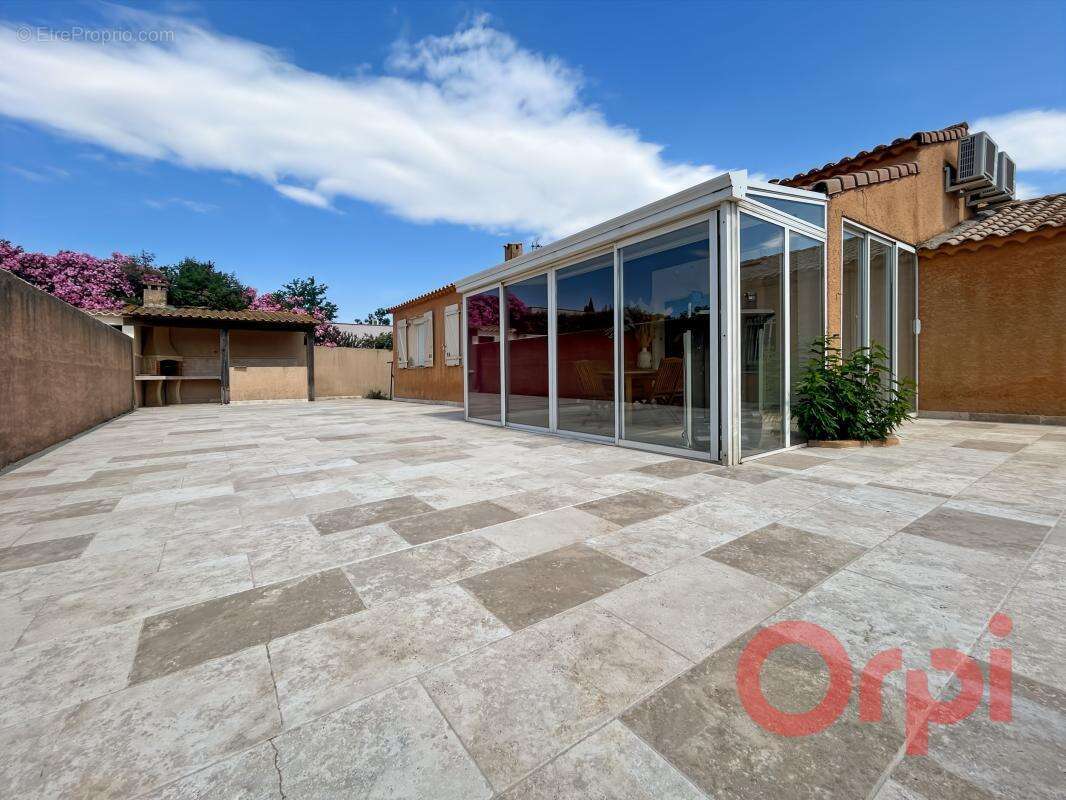 À Vendre : Maison de plain-pied 4 faces à Sérignan - photo 2