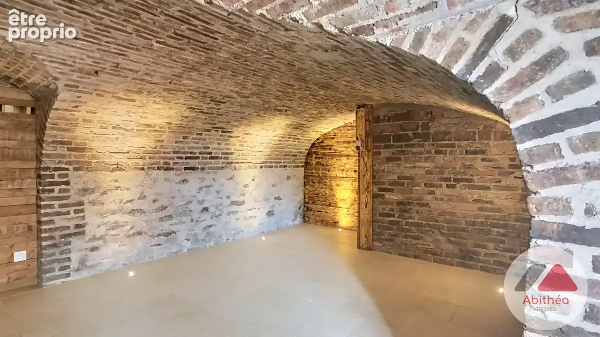 Maison 6 pièces 165 m2 - photo 7