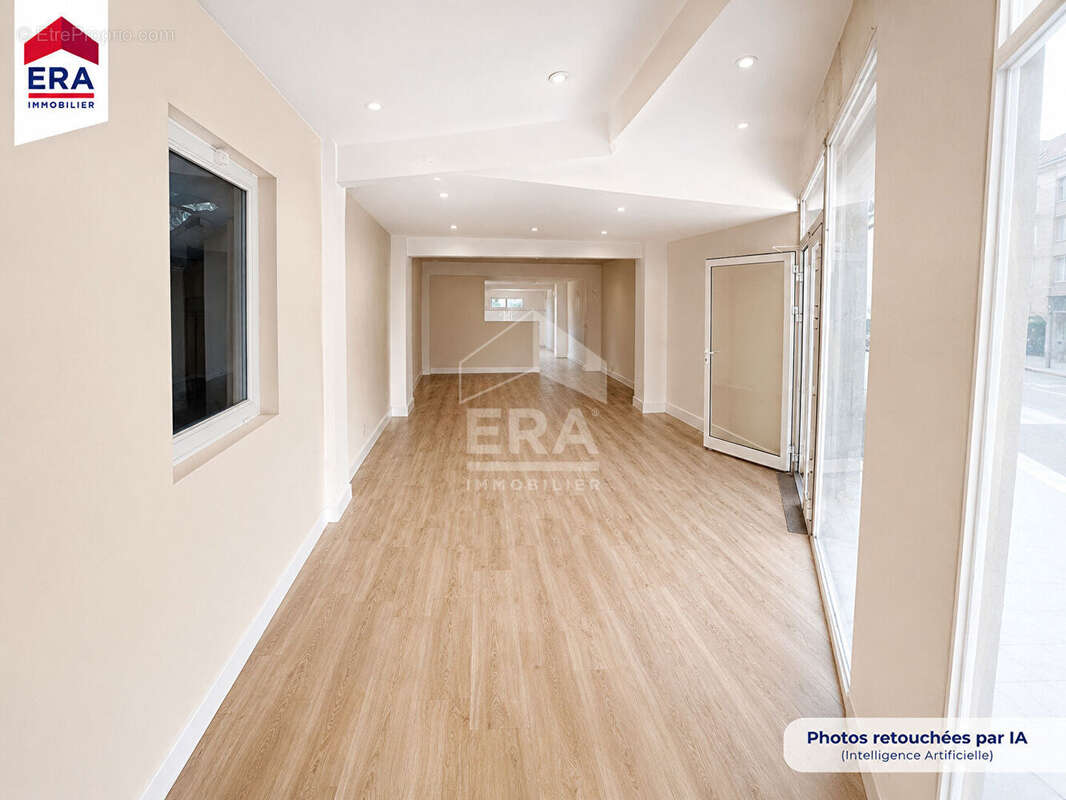 Local commercial 77m² à vence - photo 5