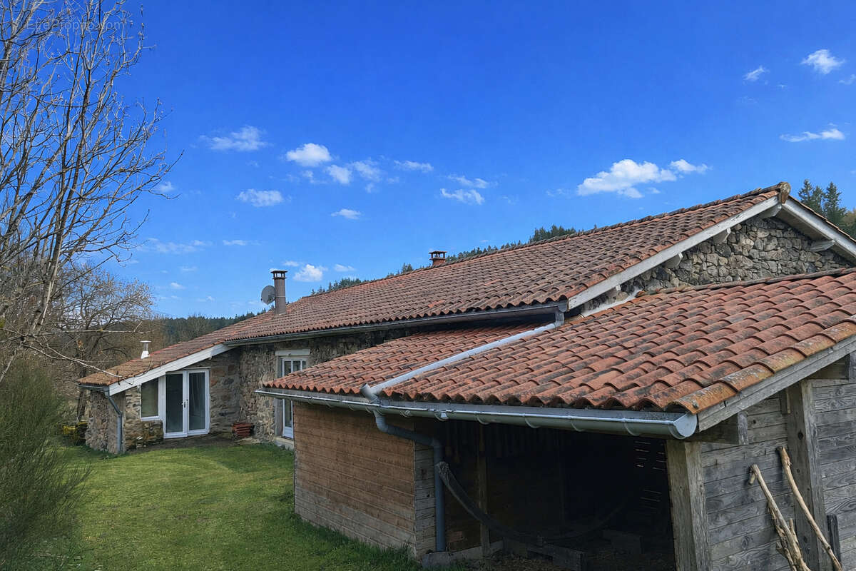 Maison à ALLEGRE
