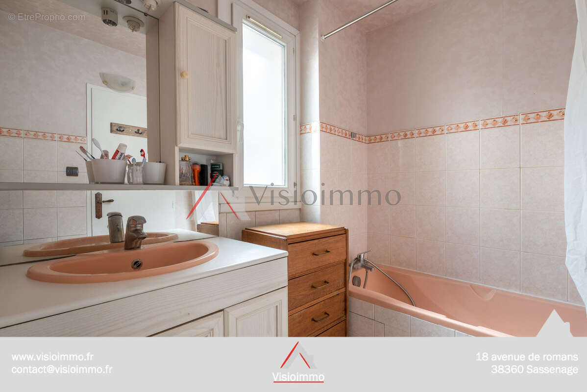 Appartement à SASSENAGE