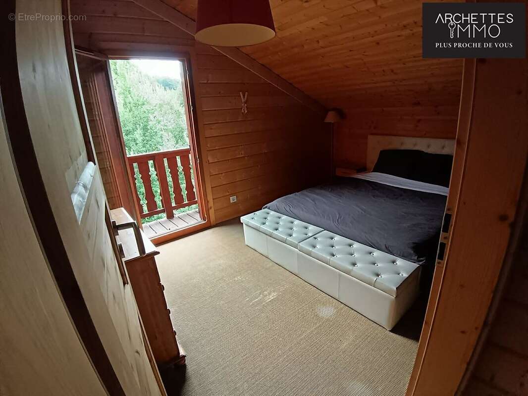 Maison 92 m² à Le Menil  - photo 9