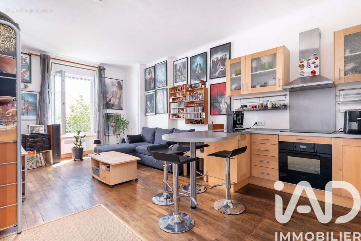 Photo 3 - Appartement à VILLEURBANNE