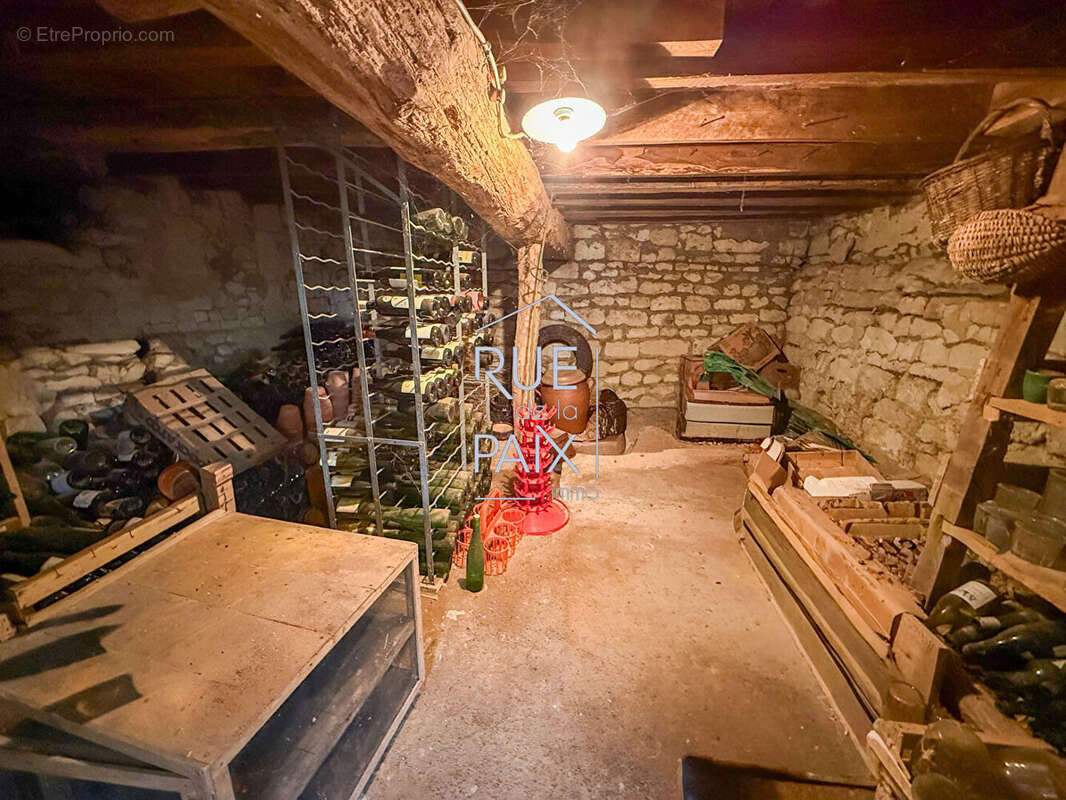 Maison à SAINT-GERVAIS-LES-TROIS-CLOCHERS