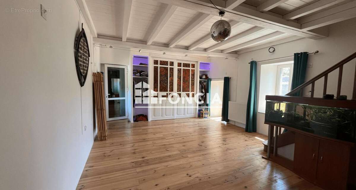 Maison à PAMPELONNE