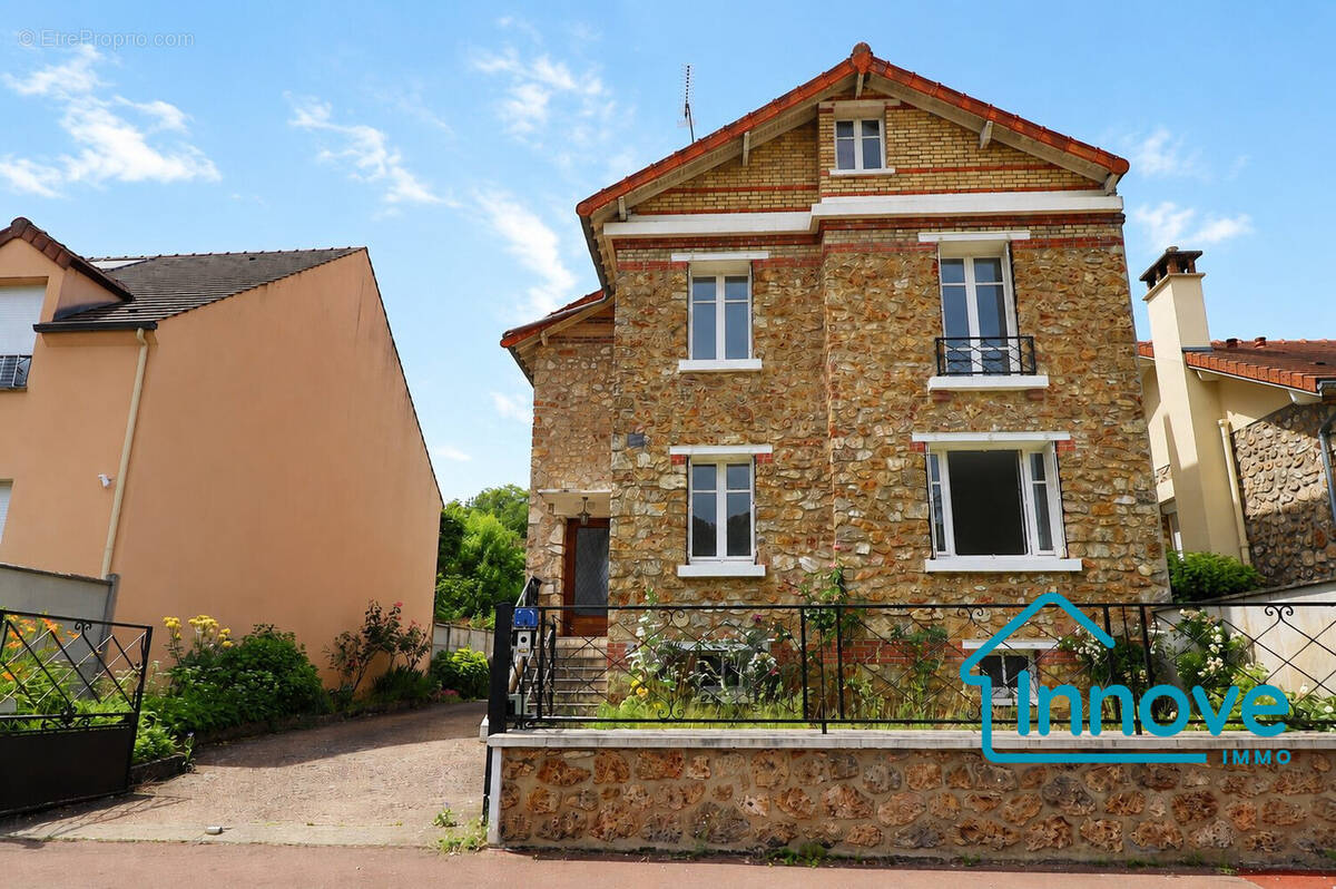 Maison à VELIZY-VILLACOUBLAY