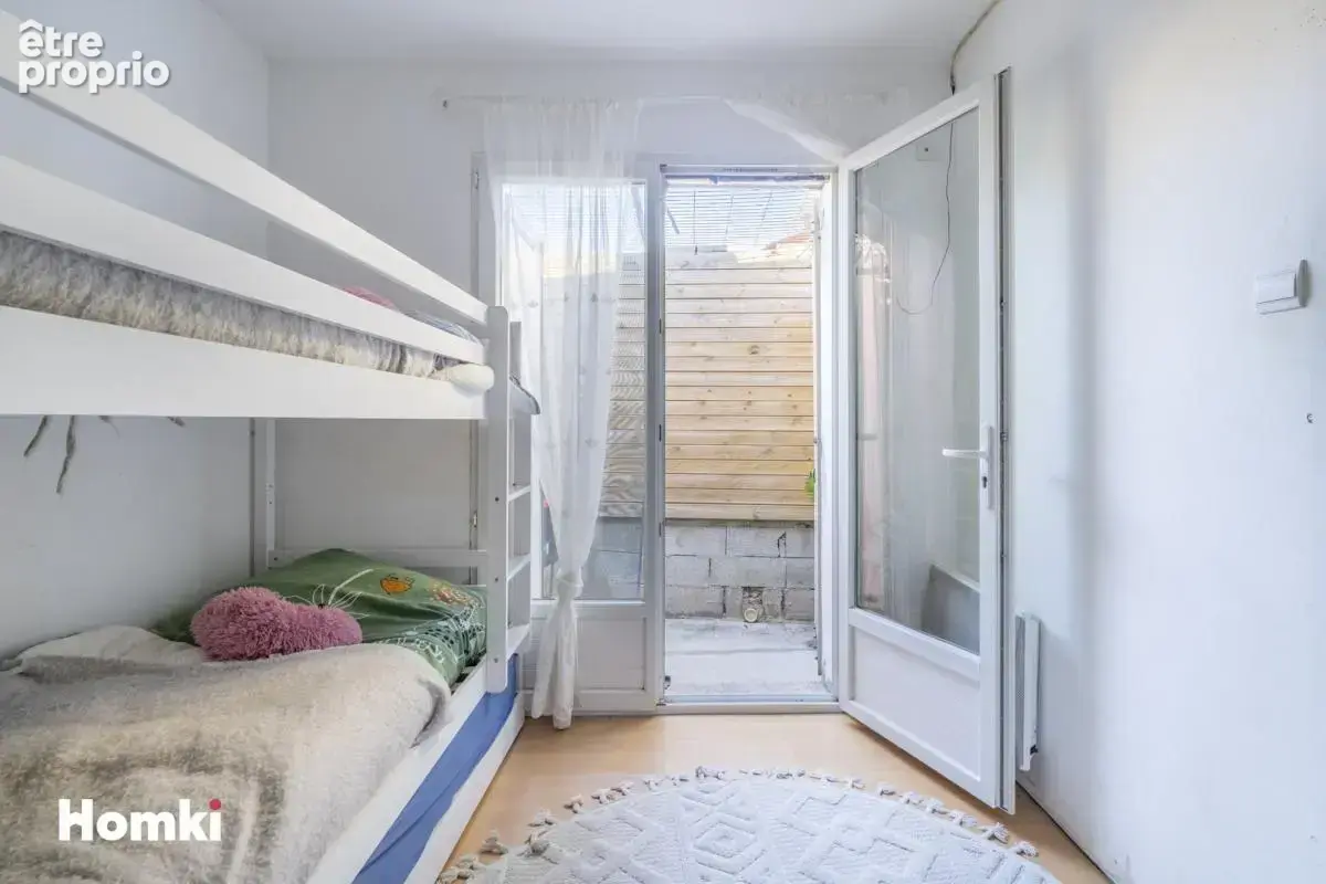 Maison/Villa T3 de 45 m² à Marseille 13015 - photo 6