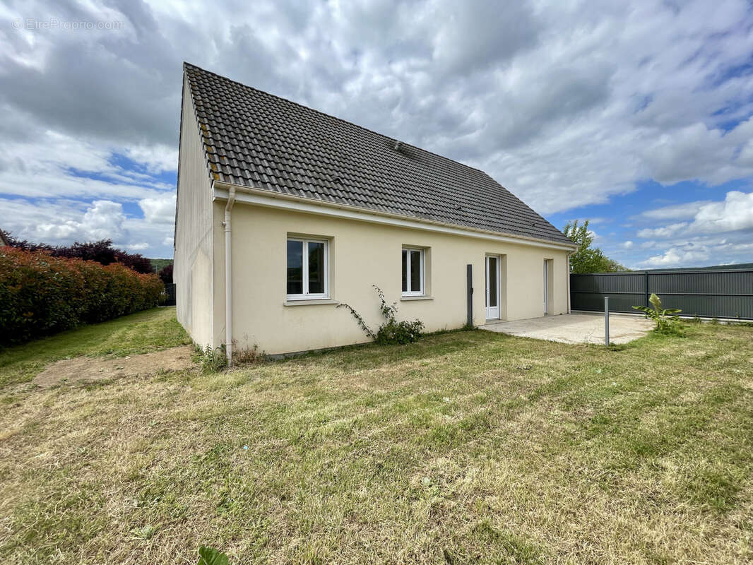 Maison à GRAVIGNY