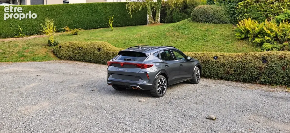 Parking à NEUVECELLE