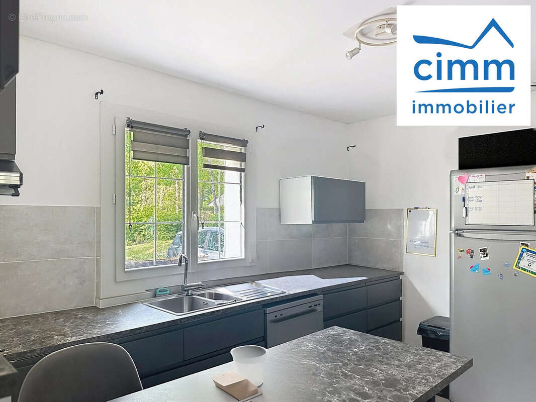 Maison à LA BUSSIERE