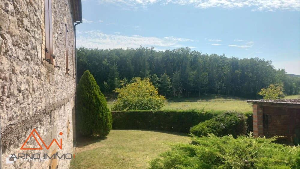 Maison à CAHUZAC-SUR-VERE