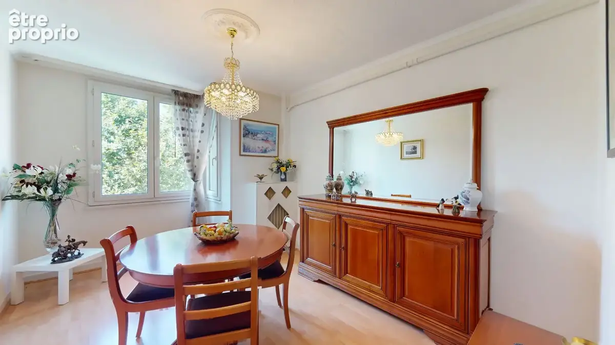 Appartement 4 pièces 70 m2 - Avant dernier étage - Grenoble / Libération - photo 10