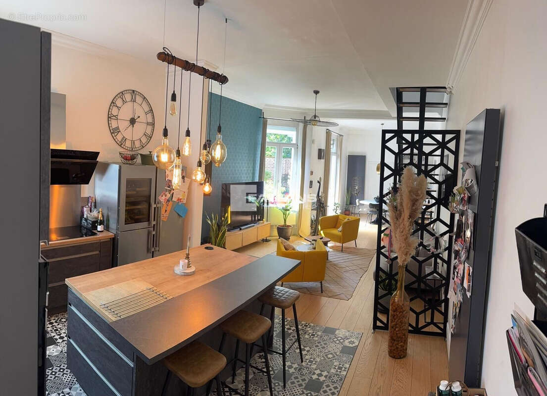 Maison 123 m² à Lille  - photo 4