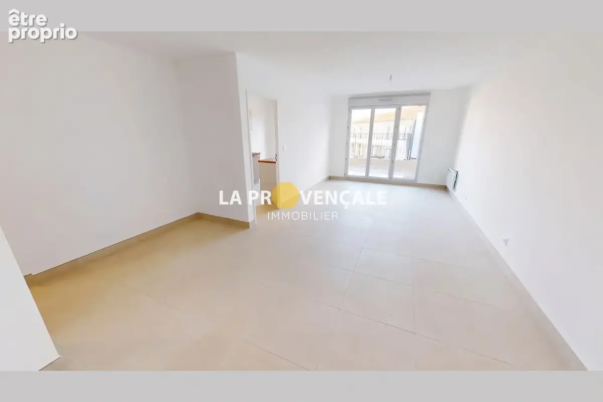 Appartement 3 pièces 83 m² à vendre à Trets (13530) - photo 2