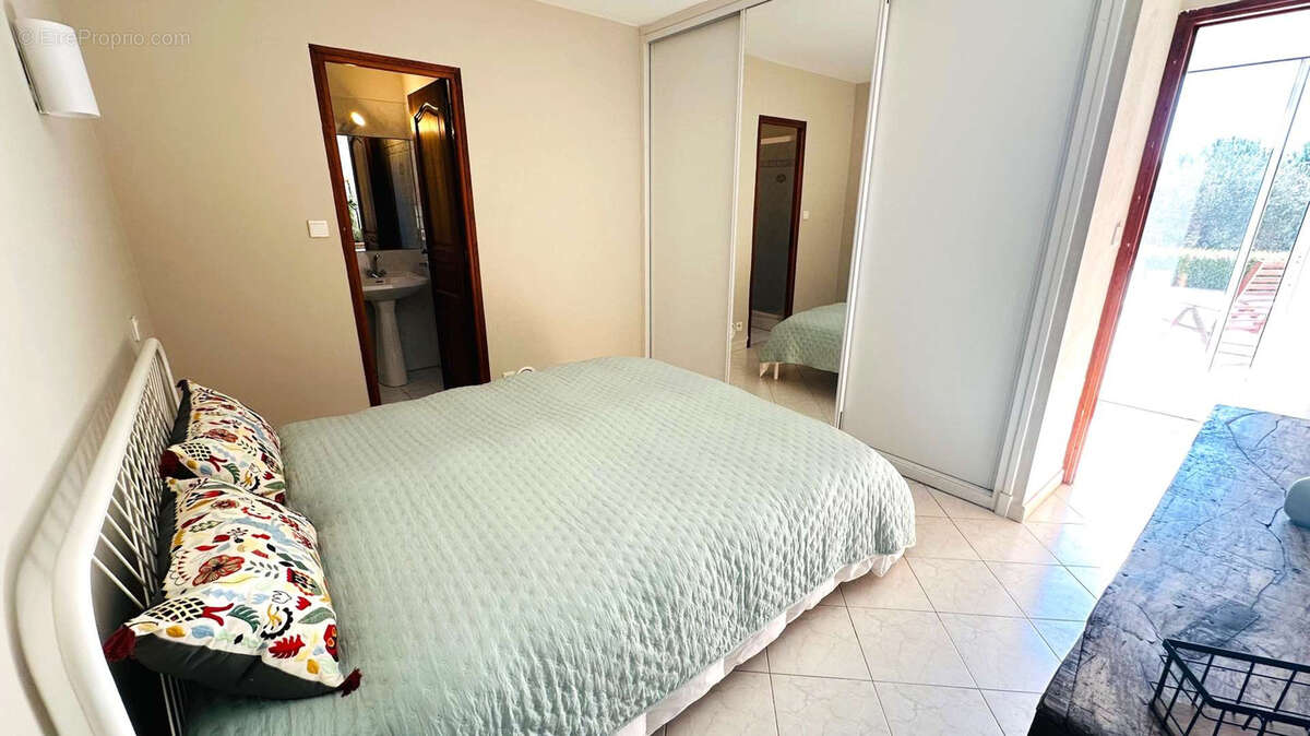 Maison à VAISON-LA-ROMAINE