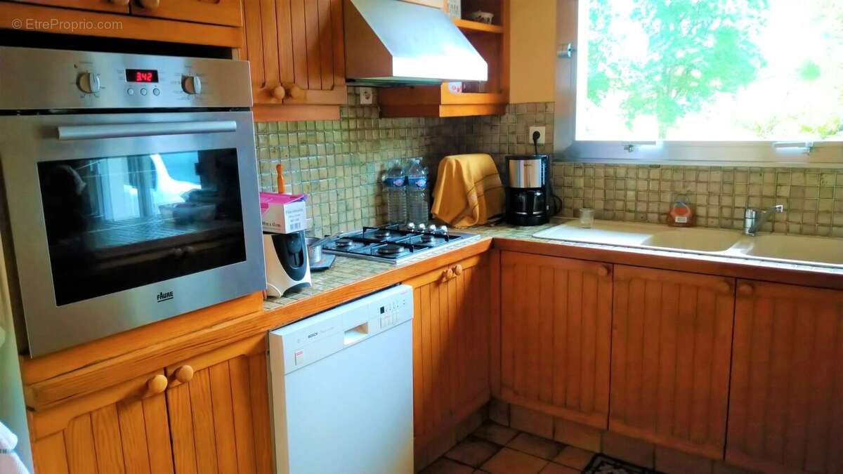 Maison à MONCOUTANT