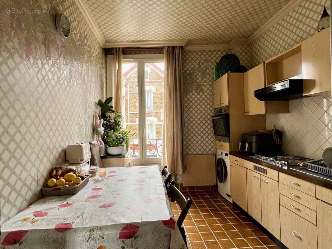 Appartement à FONTENAY-SOUS-BOIS