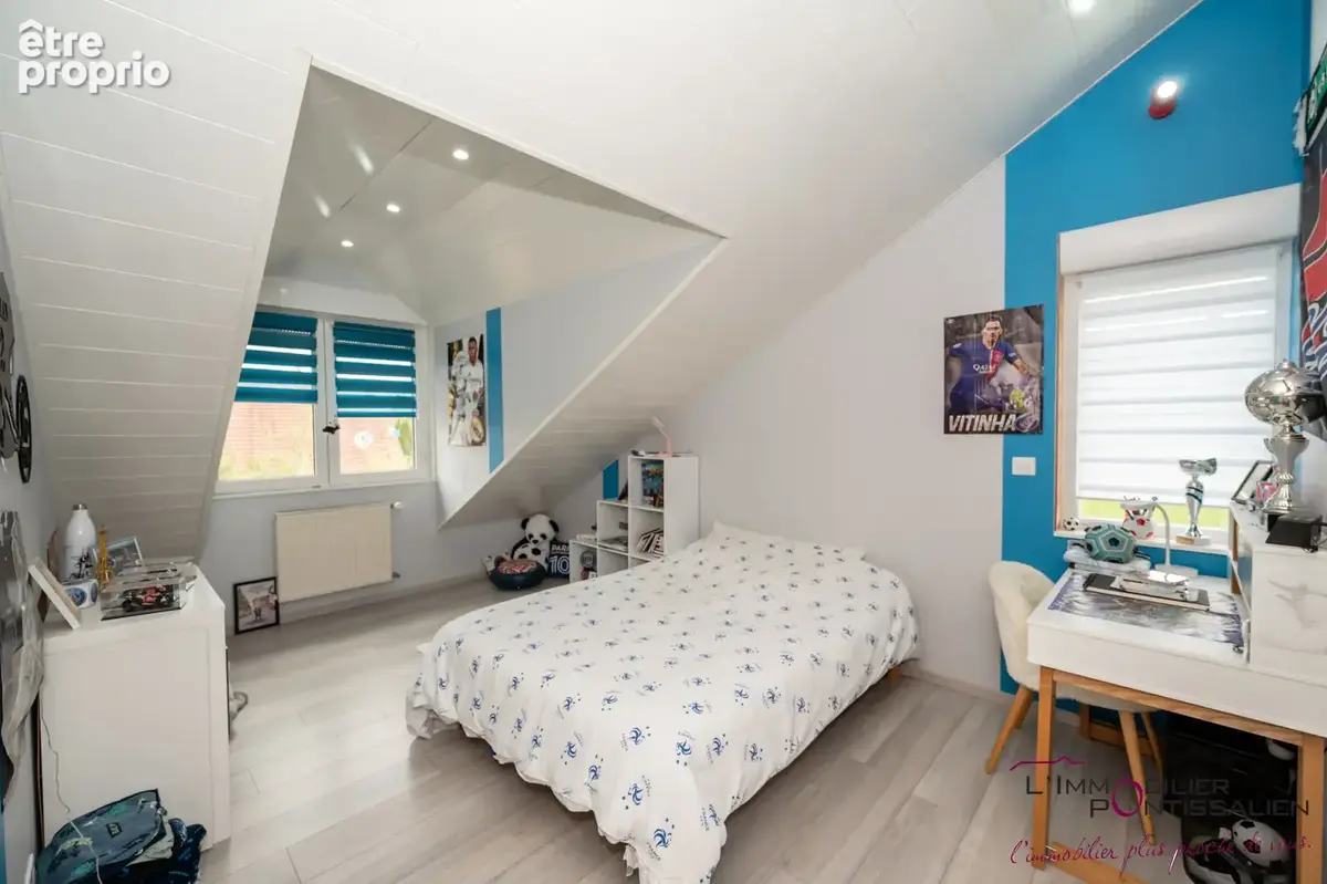 Maison - vuillecin - 200m2 - 6 chambres - photo 6