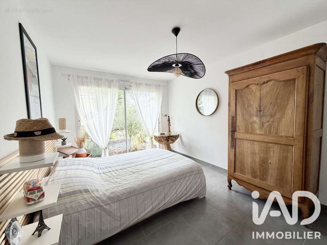 Maison 135 m² à Gujan-Mestras  - photo 7
