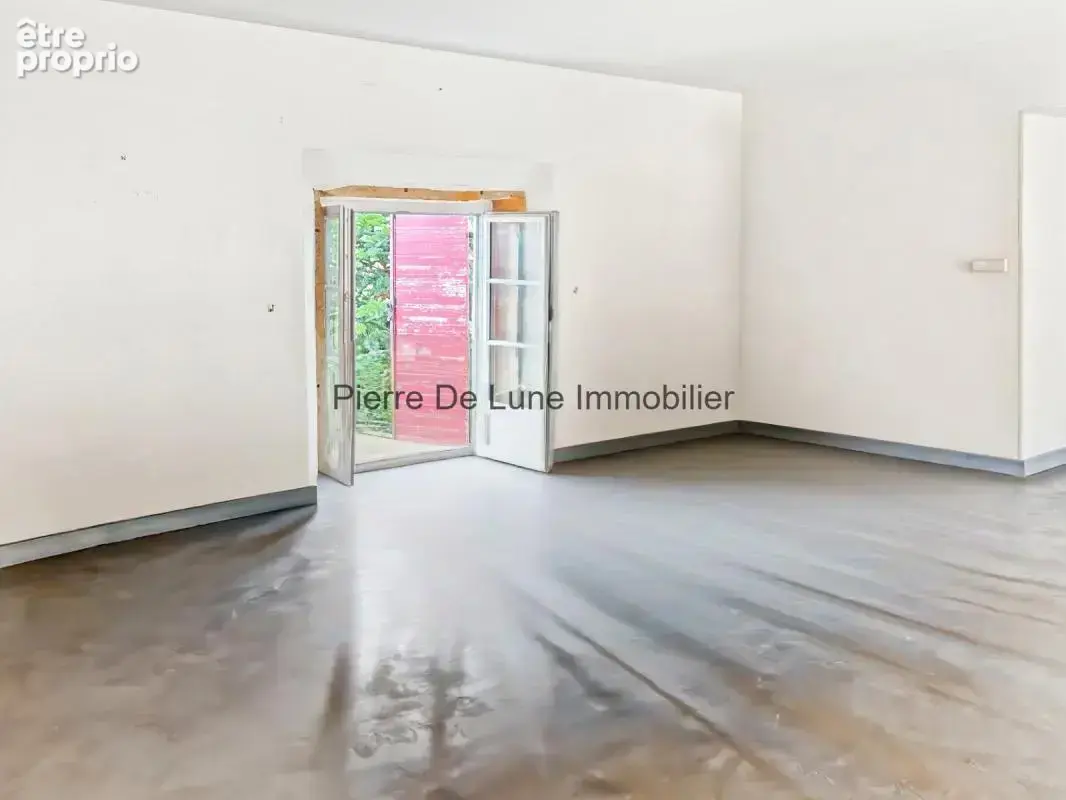Appartement 3 pièces 110 m² à vendre à Chamelet (69620) - photo 3