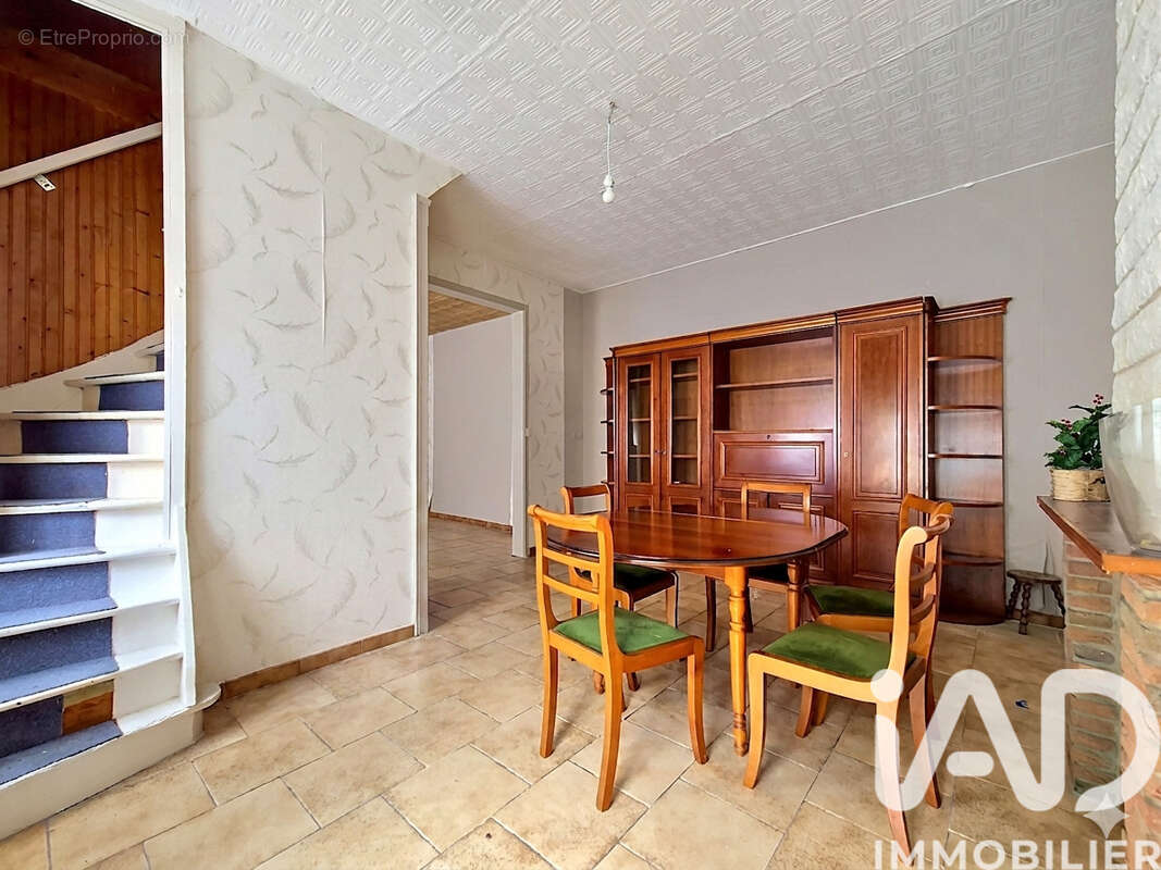 Maison 109 m² à Sin-Le-Noble  - photo 4