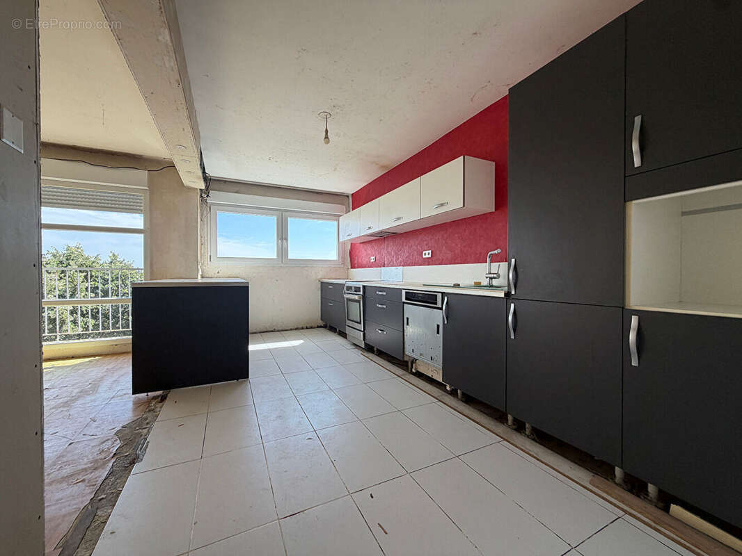 A VENDRE - Appartement Type 4 à RENNES (Secteur Rennes Sud) - photo 4