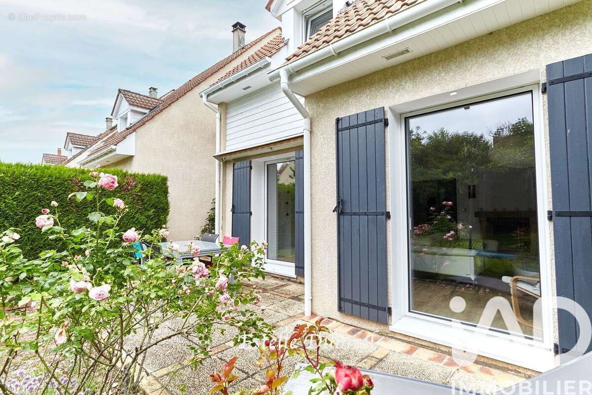 Photo 2 - Maison à MONTIGNY-LE-BRETONNEUX