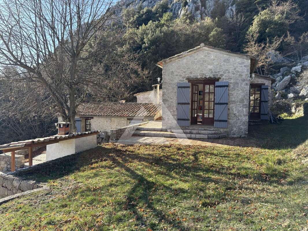 Maison à SAINTE-AGNES