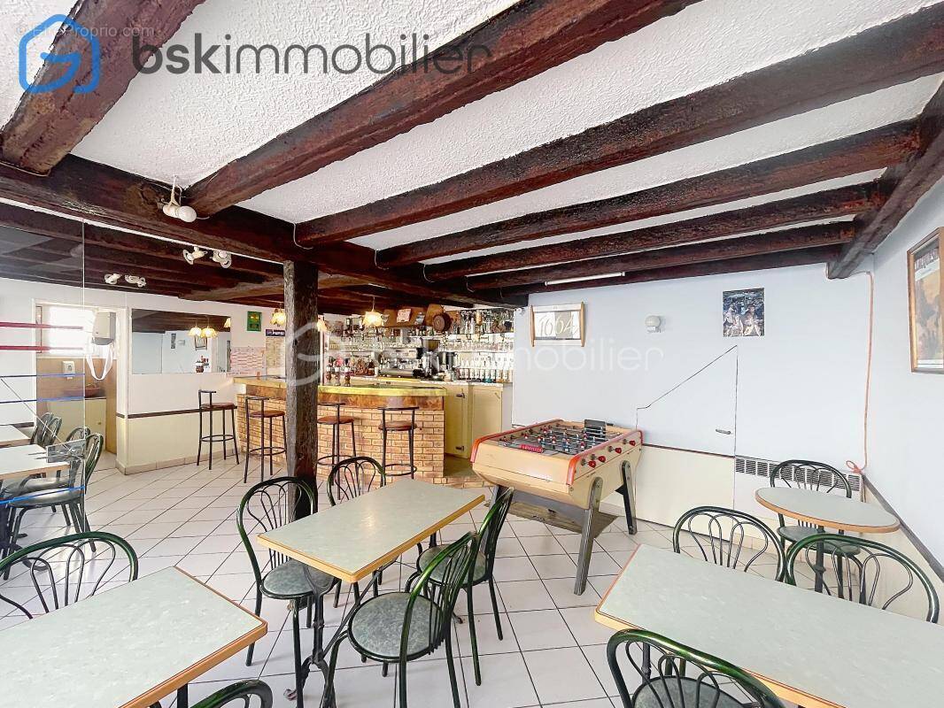 Maison à SAINT-ETIENNE-DU-ROUVRAY