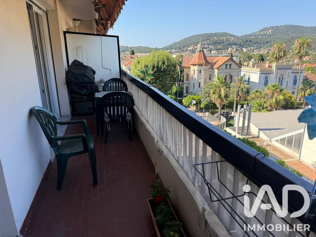 Photo 1 - Appartement à HYERES