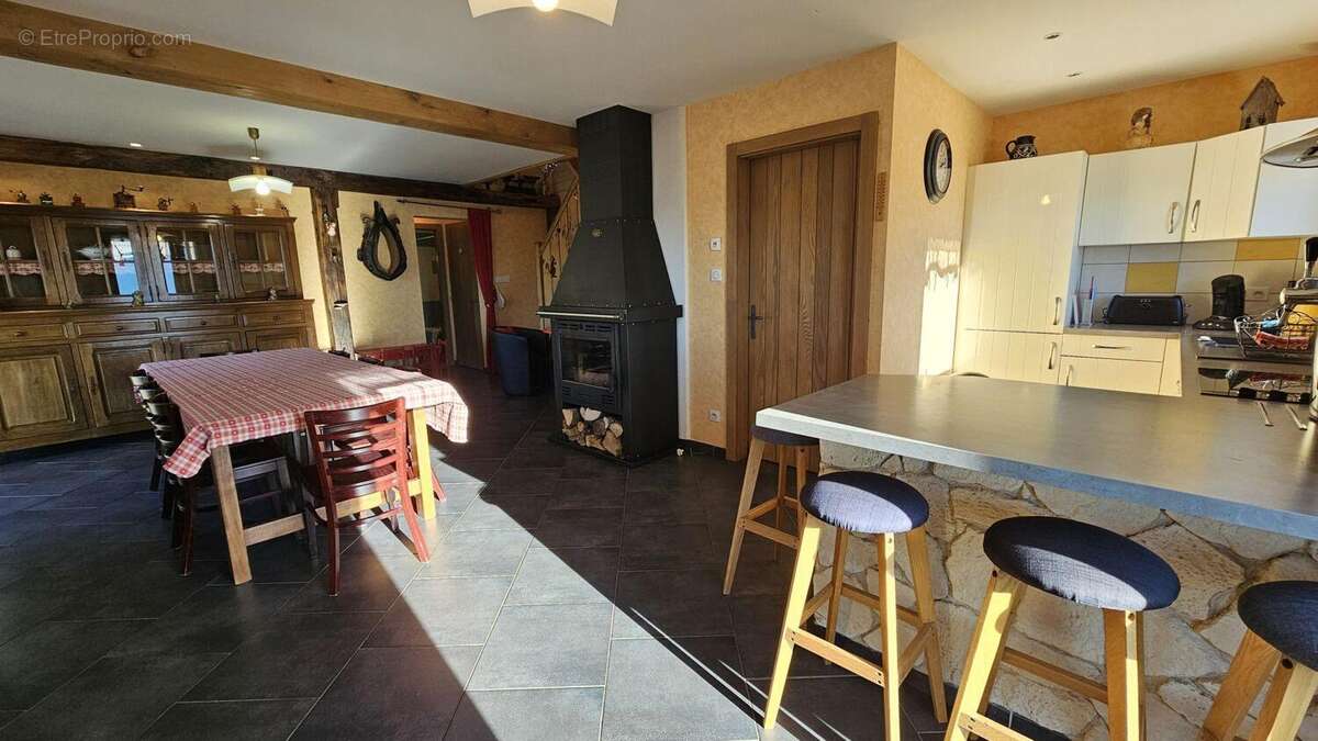 pictbien_67534b8845766 - Maison à VAGNEY