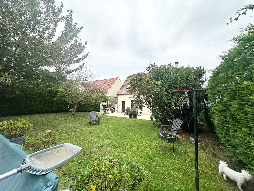 Maison à NEUILLY-EN-THELLE