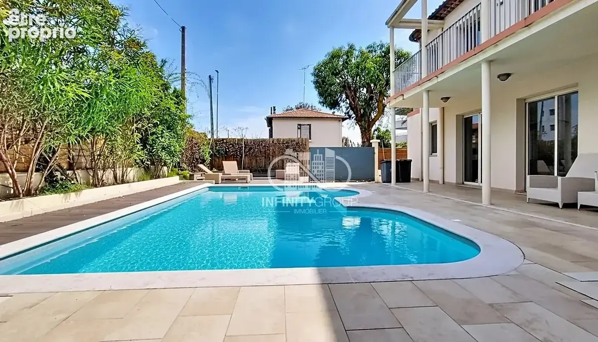 Antibes - bijou plage - immeuble de rapport 3 lots - 60m plage - haut rendement - photo 2