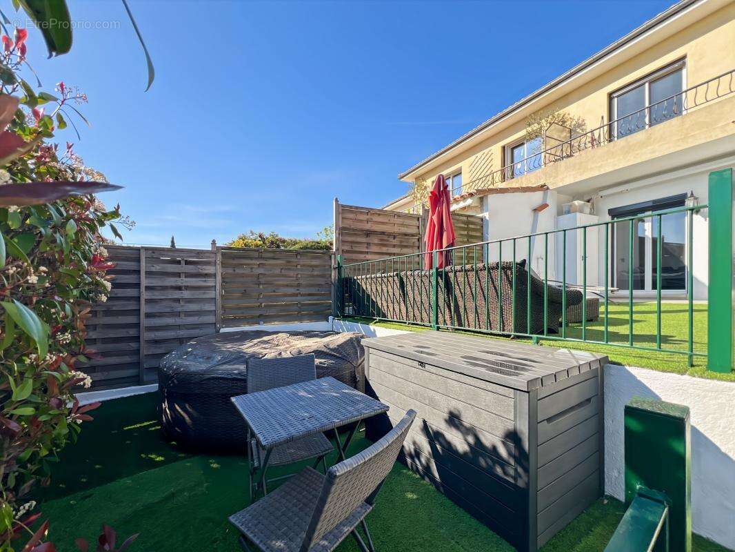Appartement À Vendre T2 40M² TERRASSE 60M² - photo 12