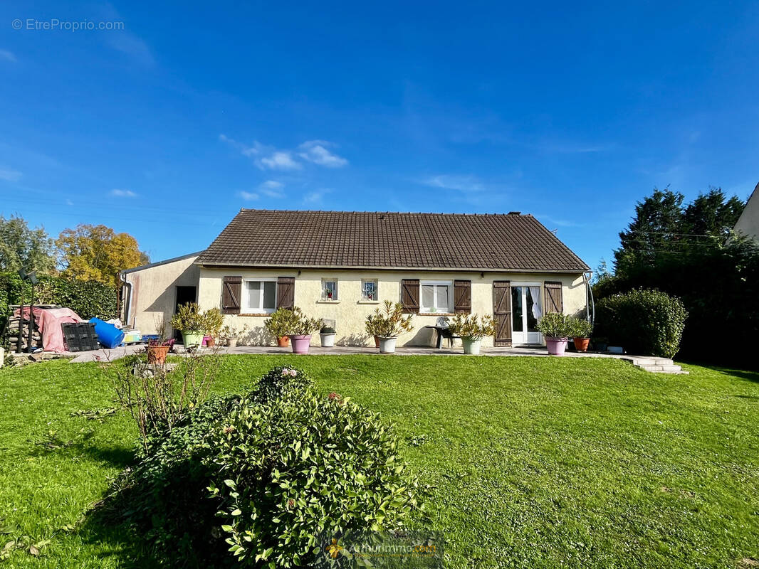 Maison à COULOMMIERS