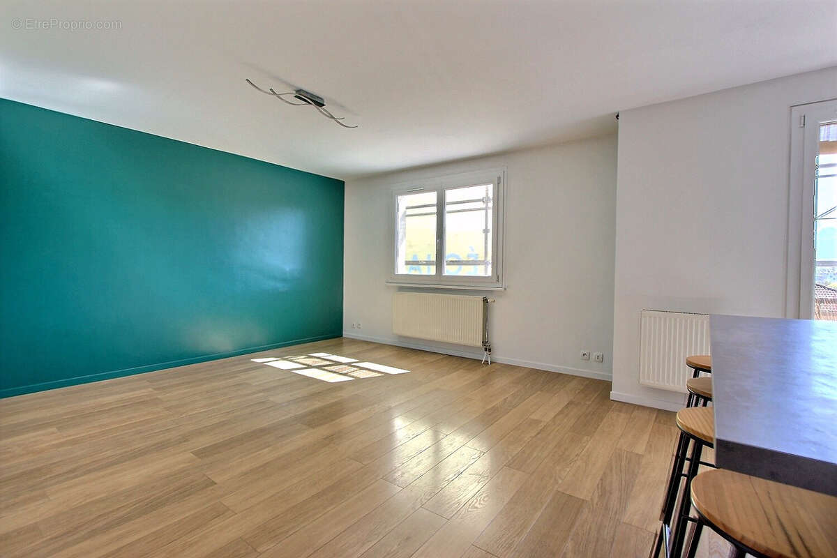 Appartement à MEYTHET