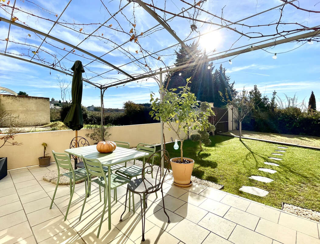 Secteur dentelle - jolie maison entierement renovee avec jardin - photo 4