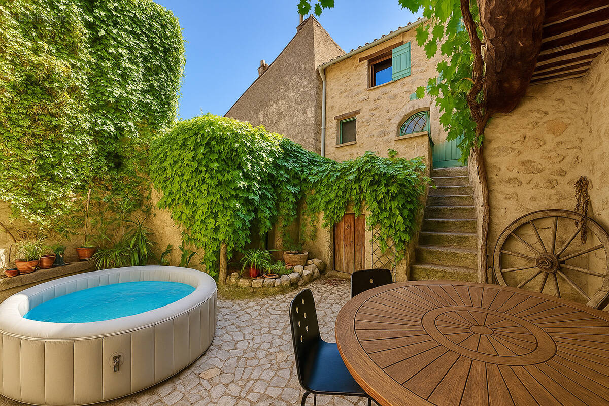 Maison à VAISON-LA-ROMAINE