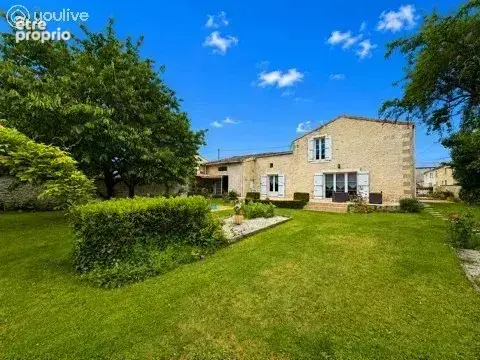 Photo Maison à Nuaille-D'aunis au prix de 367 500€