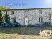 Photo 1 - Maison à SAINT-MAURICE-DES-LIONS