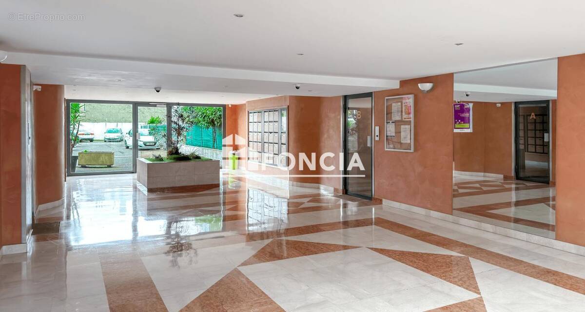 Appartement à VENISSIEUX