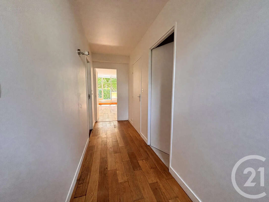 Appartement 55 m² à Fontainebleau  - photo 7