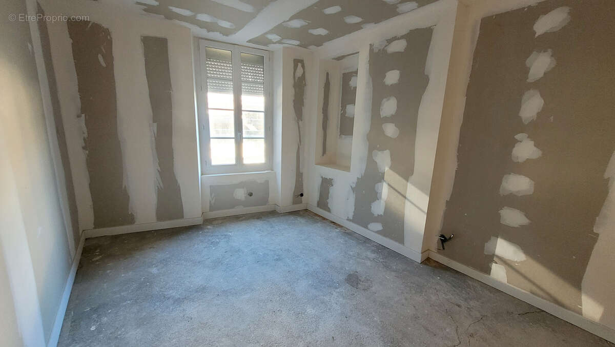 Appartement à CHEMILLE
