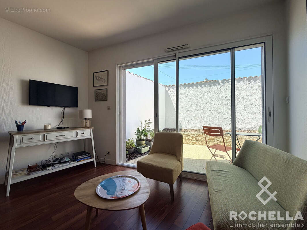Appartement 40 m² à La Rochelle  - photo 4